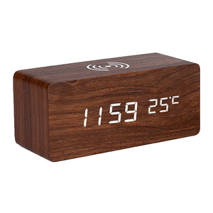 Modern Wooden Digital LED Desk Alarm Clock Thermometer Qi Wireless Charger / Thermomètre numérique en bois de réveil de bureau de LED Qi chargeur sans fil
