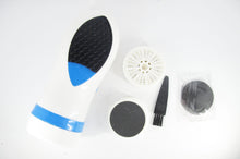 Load image into Gallery viewer, New Pedi Spin Cordless Callus &amp; Dry Skin Remover Kit